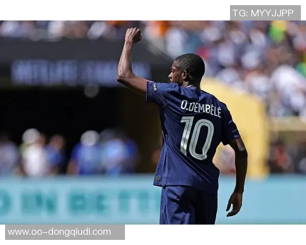 坎波斯回忆两年前欧冠赛日小埃梅里与马尤卢的数学课堂趣事